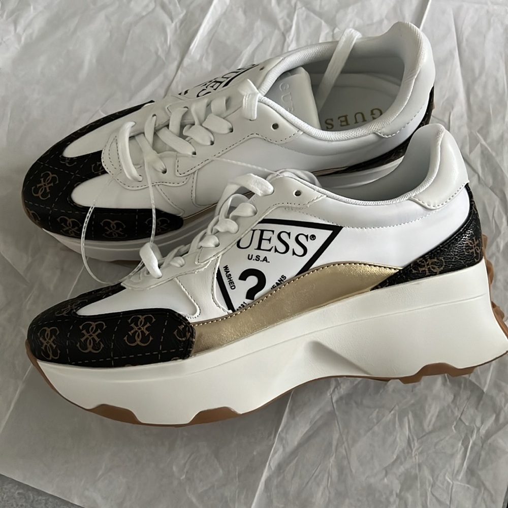 GUESS Calebb Fashion Sneakers - Picture 7 of 11